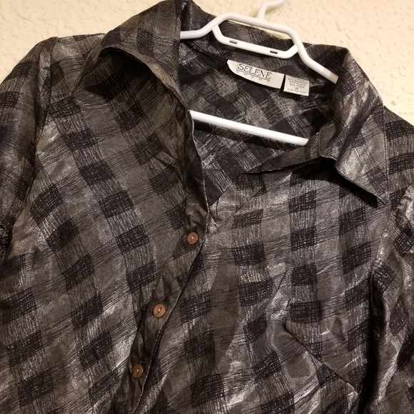 Vintage Selene Sport Button-Up - Picture 3 of 5